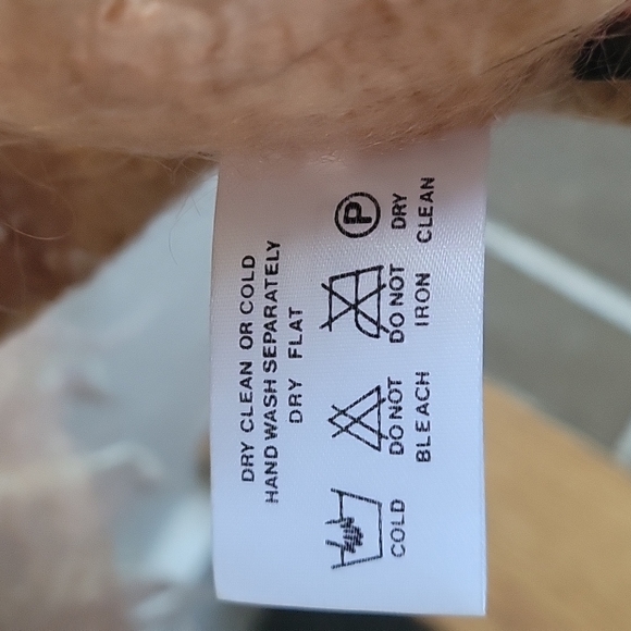 Mohair Scarf Color: Blush - Picture 4 of 4